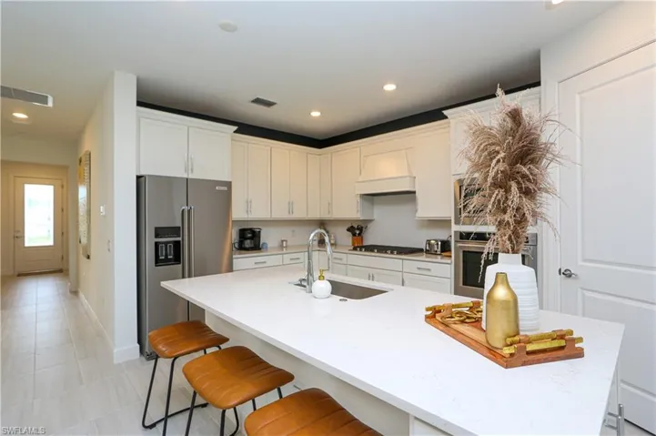 1937 Yellowfin Cir, Naples, Florida 34114