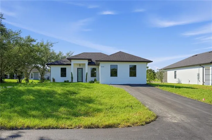 4284 72nd Ave Ne, Naples, Florida 34120