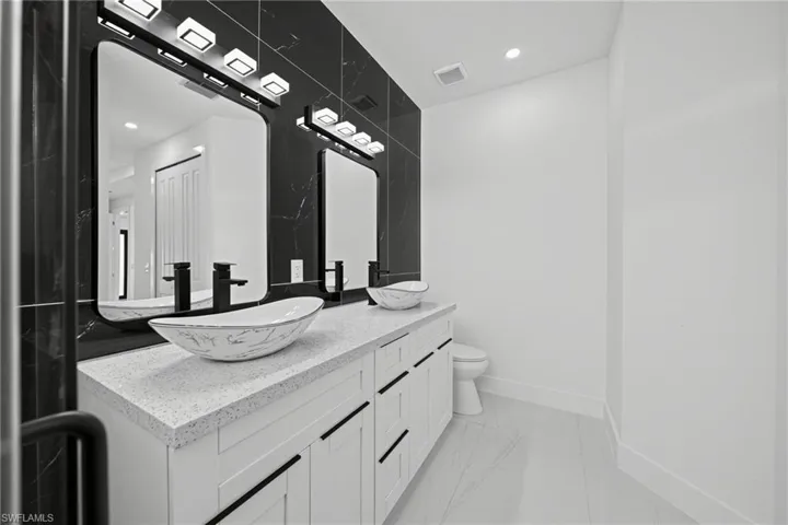 4284 72nd Ave Ne, Naples, Florida 34120