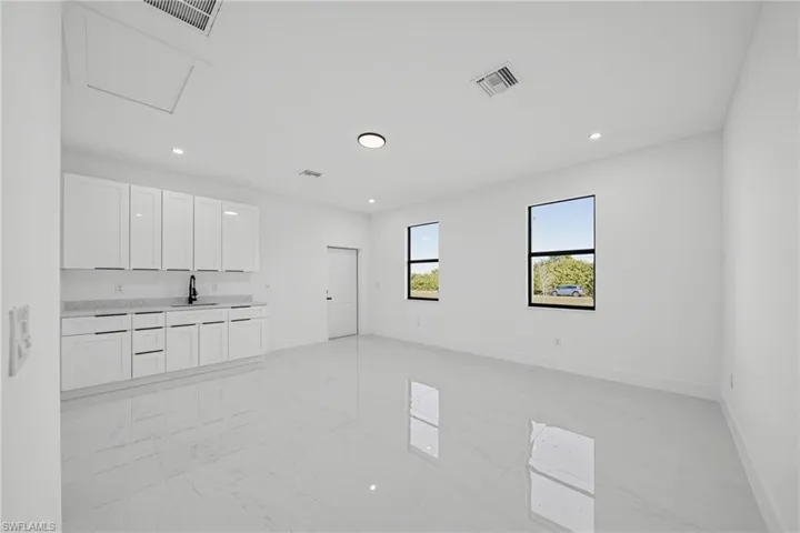 4284 72nd Ave Ne, Naples, Florida 34120