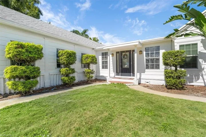 334 E Crescent  DR, Clewiston, FL 33440