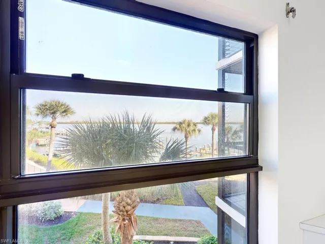 Interior details featuring a water view