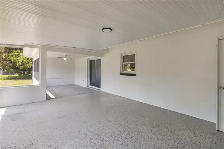 417 Roosevelt Ave, Lehigh Acres, Florida 33936
