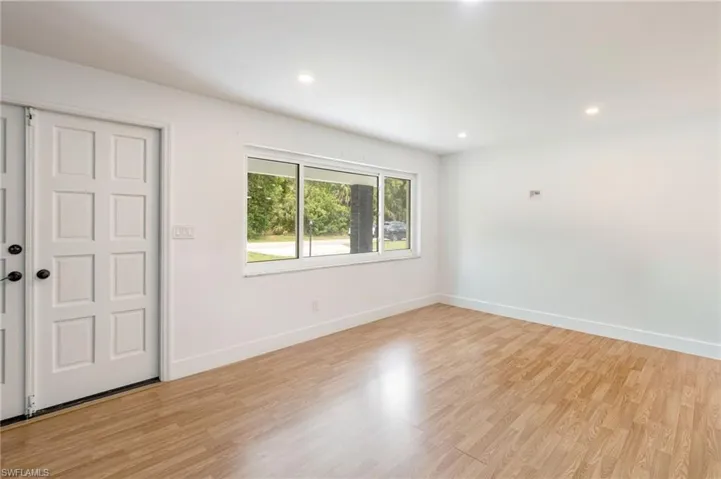 417 Roosevelt Ave, Lehigh Acres, Florida 33936
