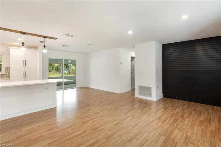 417 Roosevelt Ave, Lehigh Acres, Florida 33936