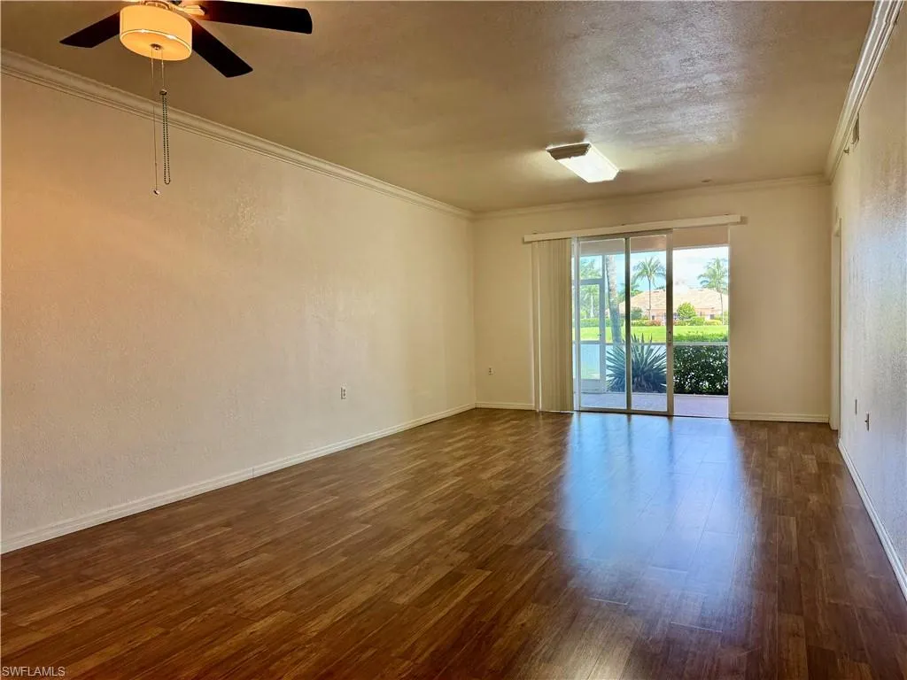 8450 Kingbird LOOP, Estero, FL 33967,225063037