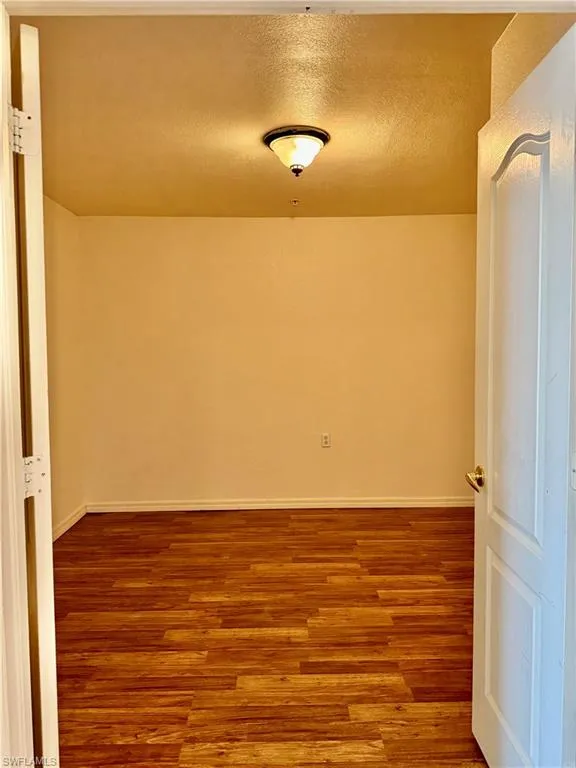 8450 Kingbird LOOP, Estero, FL 33967,225063037