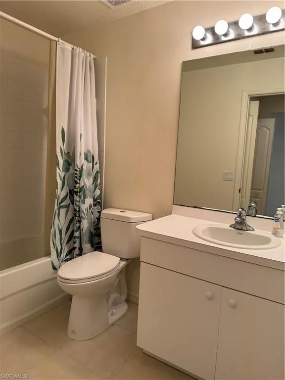 8450 Kingbird LOOP, Estero, FL 33967,225063037