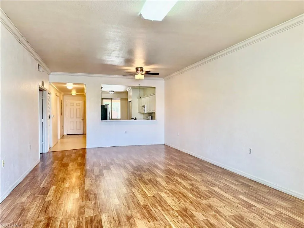 8450 Kingbird LOOP, Estero, FL 33967,225063037
