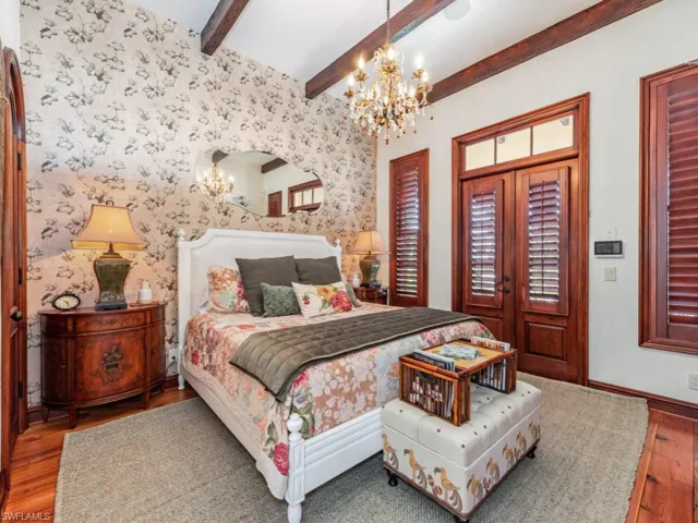 Guest private quarters