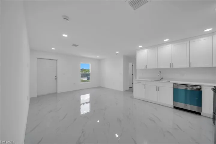 380  Poplar  ST, Lehigh Acres, FL 33974