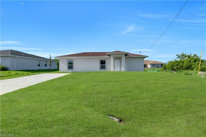 380  Poplar  ST, Lehigh Acres, FL 33974