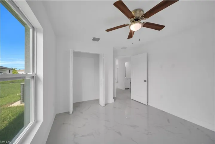 380  Poplar  ST, Lehigh Acres, FL 33974