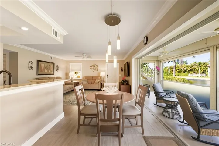 1155  Sandpiper  ST, Naples, FL 34102