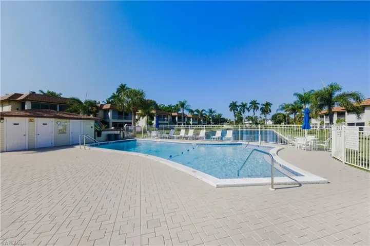 1155  Sandpiper  ST, Naples, FL 34102