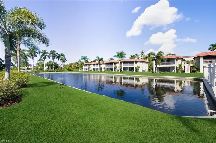 1155  Sandpiper  ST, Naples, FL 34102