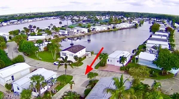 405 Imperial Wilderness Blvd, Naples, Florida 34114