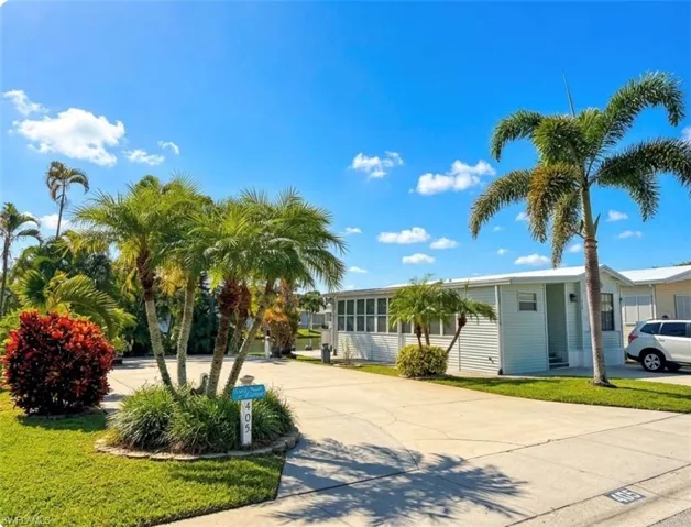 405 Imperial Wilderness Blvd, Naples, Florida 34114