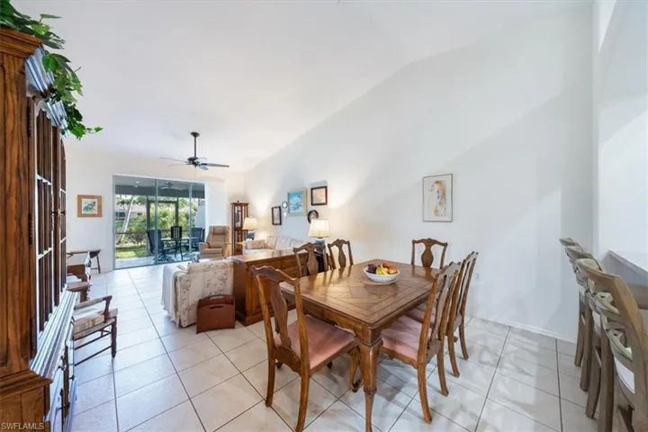 6175  Mandalay  CIR, Naples, FL 34112