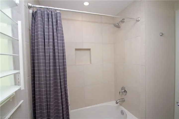 232  Indies E DR, Naples, FL 34114