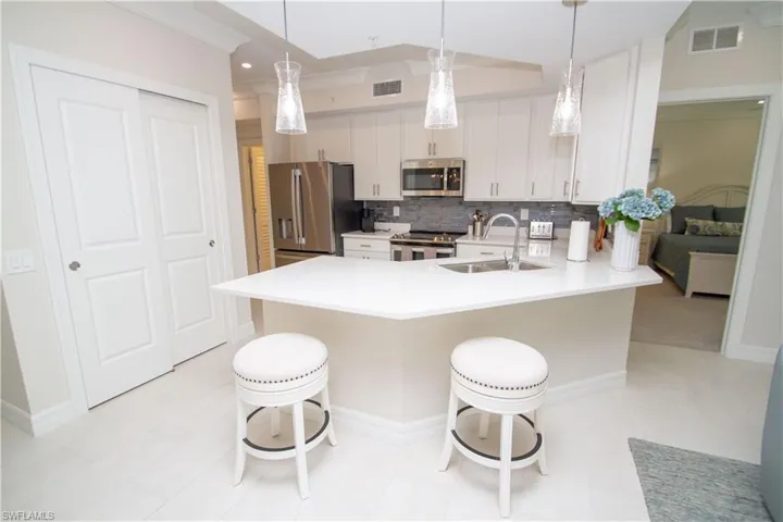 232  Indies E DR, Naples, FL 34114