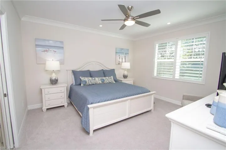 232  Indies E DR, Naples, FL 34114
