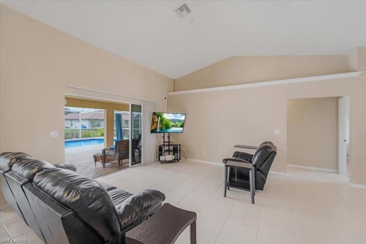5003  Berryman  ST, Lehigh Acres, FL 33971