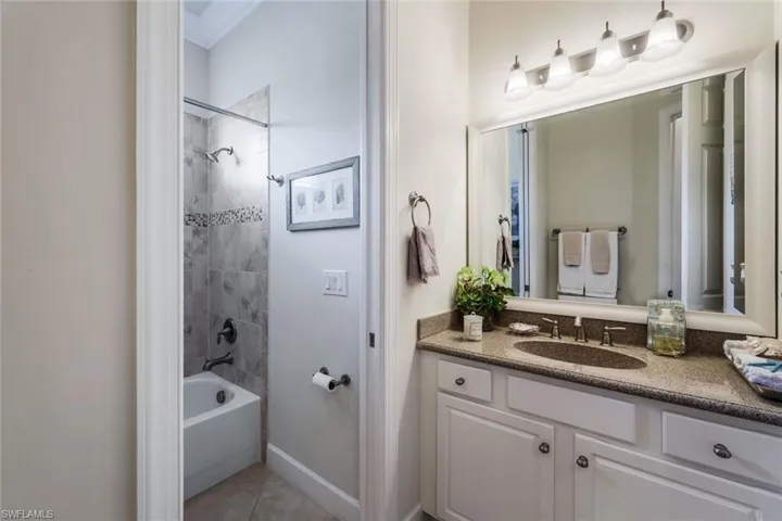 9406  Copper Canyon  CT, Naples, FL 34120