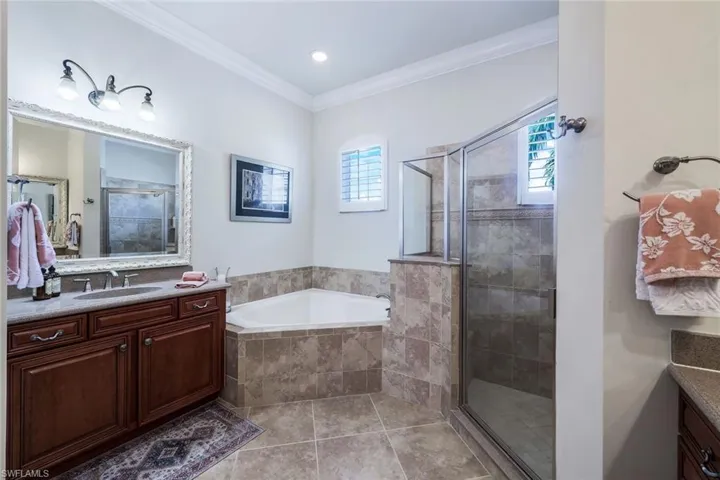 9406  Copper Canyon  CT, Naples, FL 34120