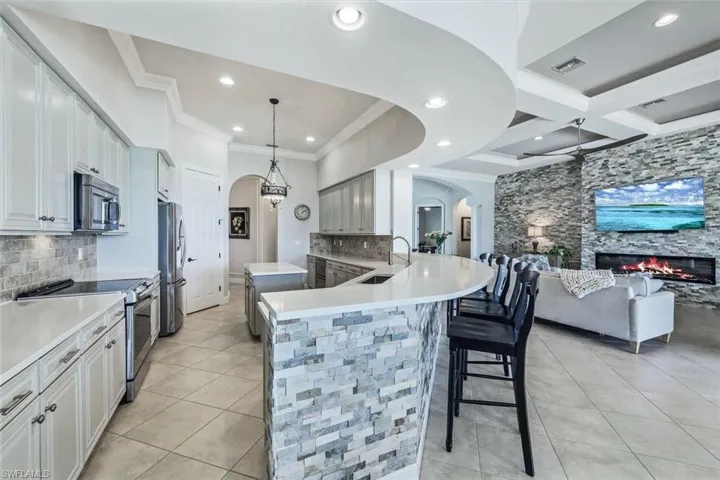 9406  Copper Canyon  CT, Naples, FL 34120