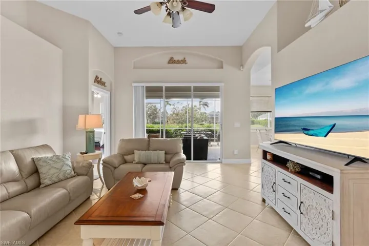 8039  Tauren  CT, Naples, FL 34119
