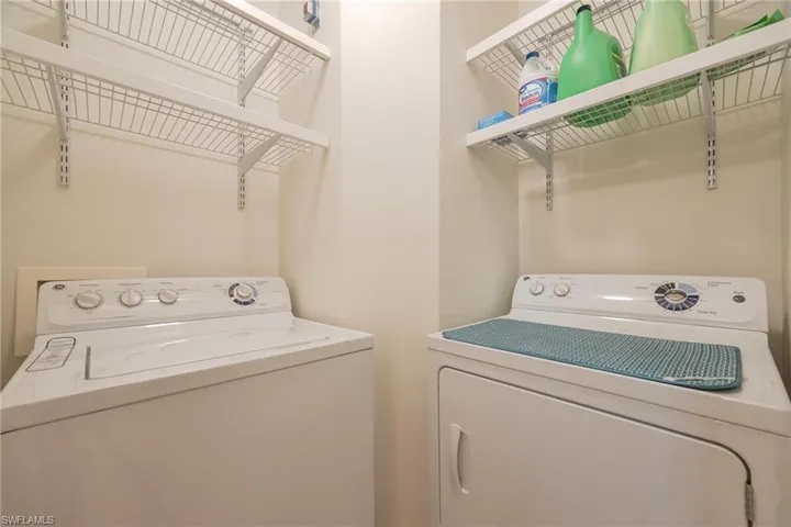 1089 Winding Pines Cir # 105, Cape Coral Fl 33909