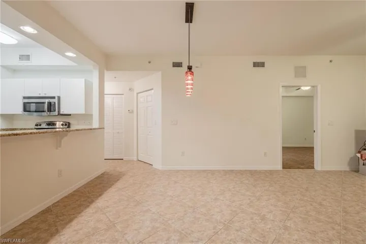 1089 Winding Pines Cir # 105, Cape Coral Fl 33909