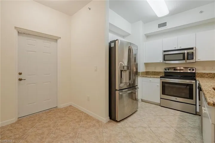 1089 Winding Pines Cir # 105, Cape Coral Fl 33909