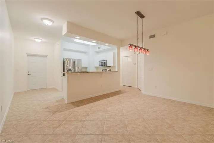 1089 Winding Pines Cir # 105, Cape Coral Fl 33909