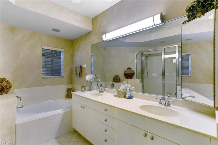 23156  Rosedale  DR, Estero, FL 34135