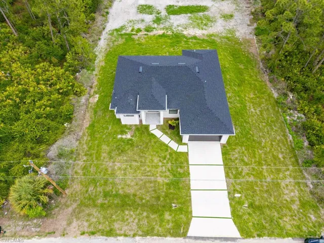 Aerial view of property and surrounding area