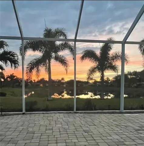 Lanai Sunset View