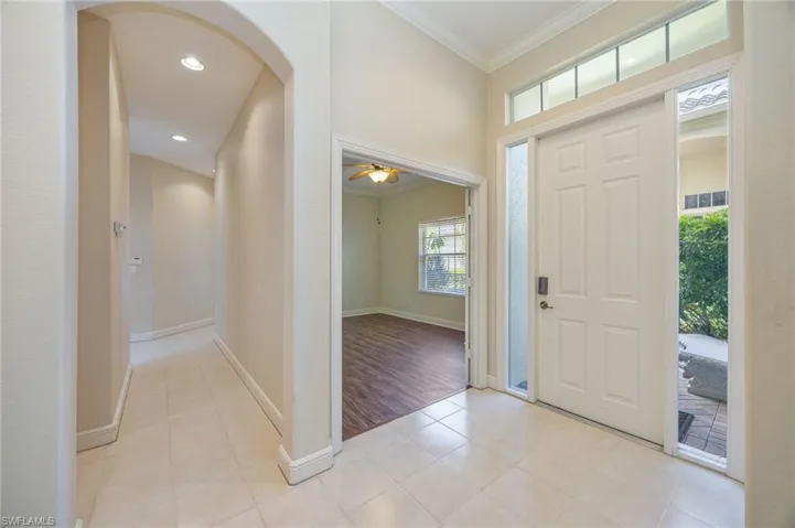 Welcome to 917 Vistana Circle!