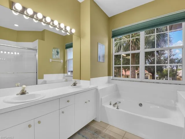 Master Bath - Second Floor