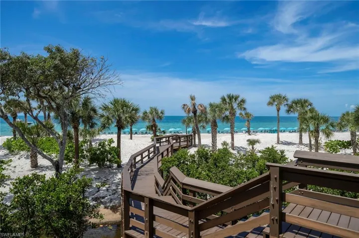 Boardwalk to beach