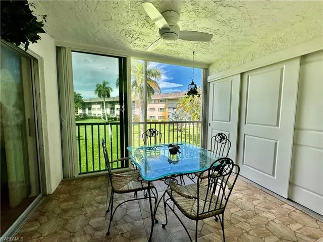 5467 Rattlesnake Hammock Rd 207, Naples, Florida 34110