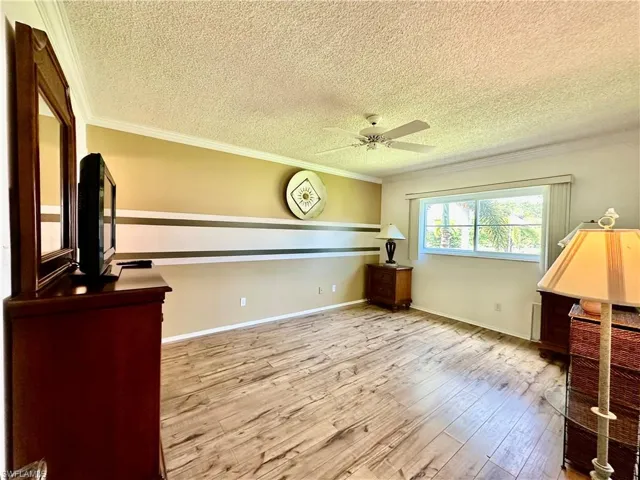 5467 Rattlesnake Hammock Rd 207, Naples, Florida 34110