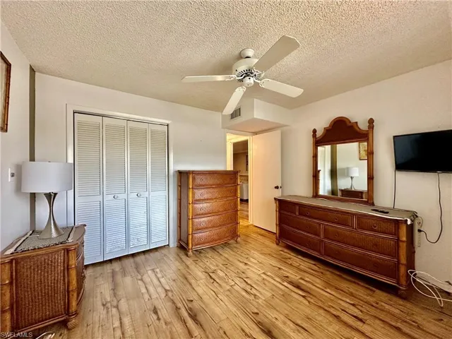 5467 Rattlesnake Hammock Rd 207, Naples, Florida 34110