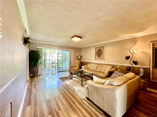 5467 Rattlesnake Hammock Rd 207, Naples, Florida 34110