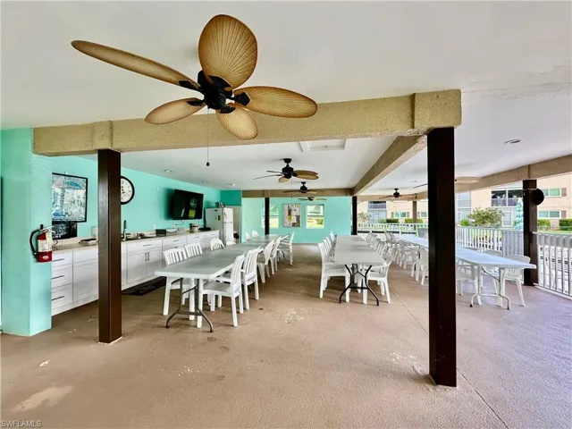 5467 Rattlesnake Hammock Rd 207, Naples, Florida 34110