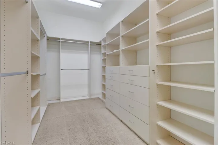 New Spacious custom closet