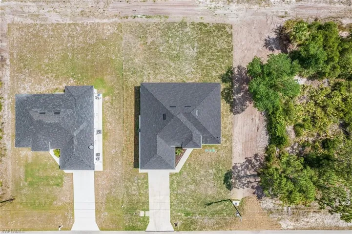 634  Raintree E ST, Lehigh Acres, FL 33974