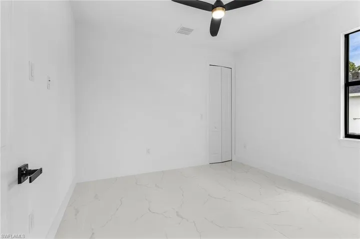 634  Raintree E ST, Lehigh Acres, FL 33974