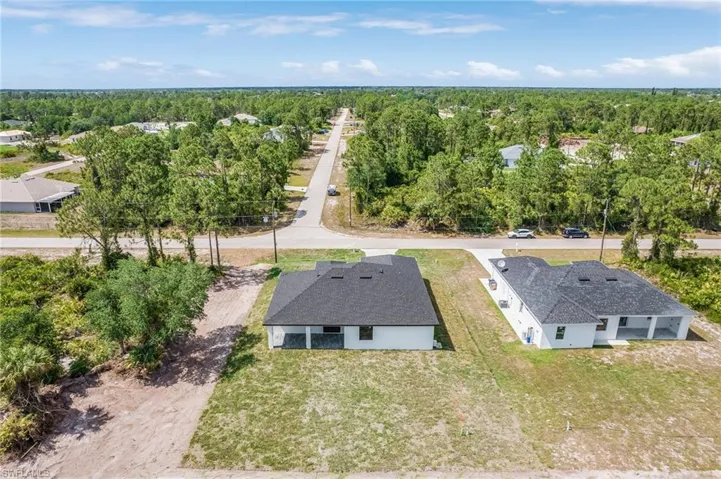 634  Raintree E ST, Lehigh Acres, FL 33974